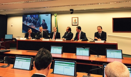 AMAPAR acompanha audiência pública sobre a PEC das Diretas no Judiciário